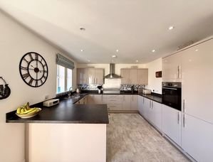 Photo 4- click for photo gallery